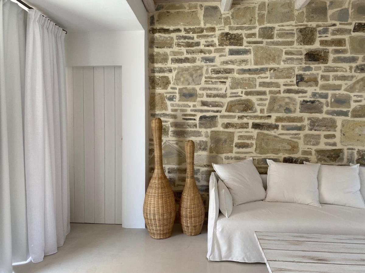 Laini Luxury Suites Pombia Exteriör bild